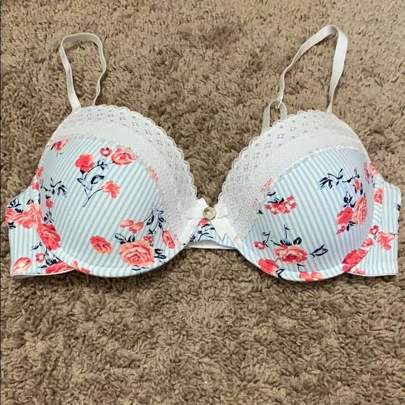 Laura Ashley Other - New 34C bra